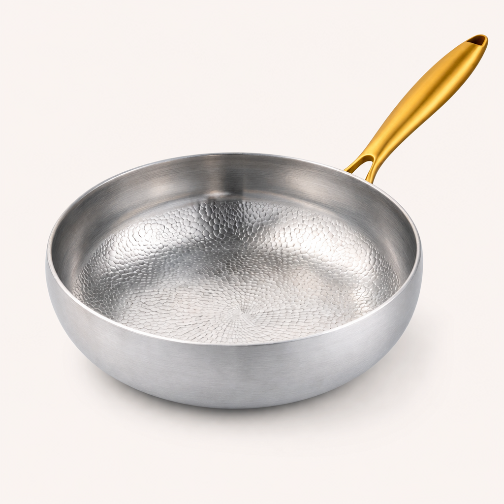 Vue d'ensemble de Casserole en titane Pro