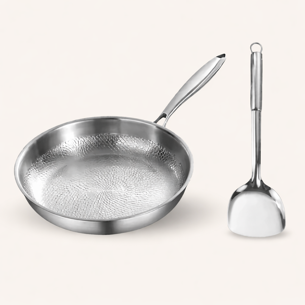 Poêle martelée + Spatule