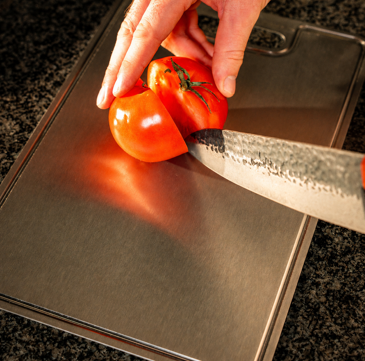 Ensemble cuisine et préparation en titane